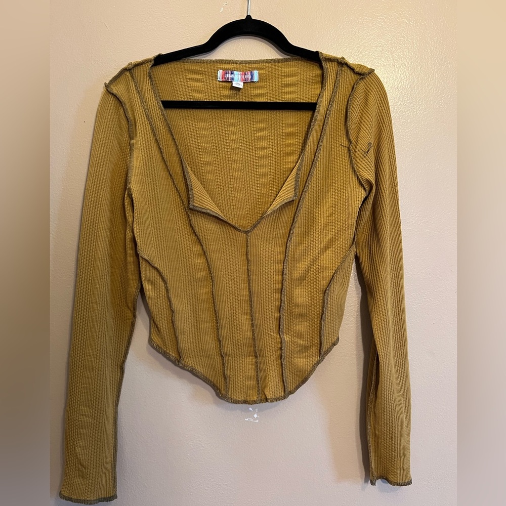UO long sleeve top